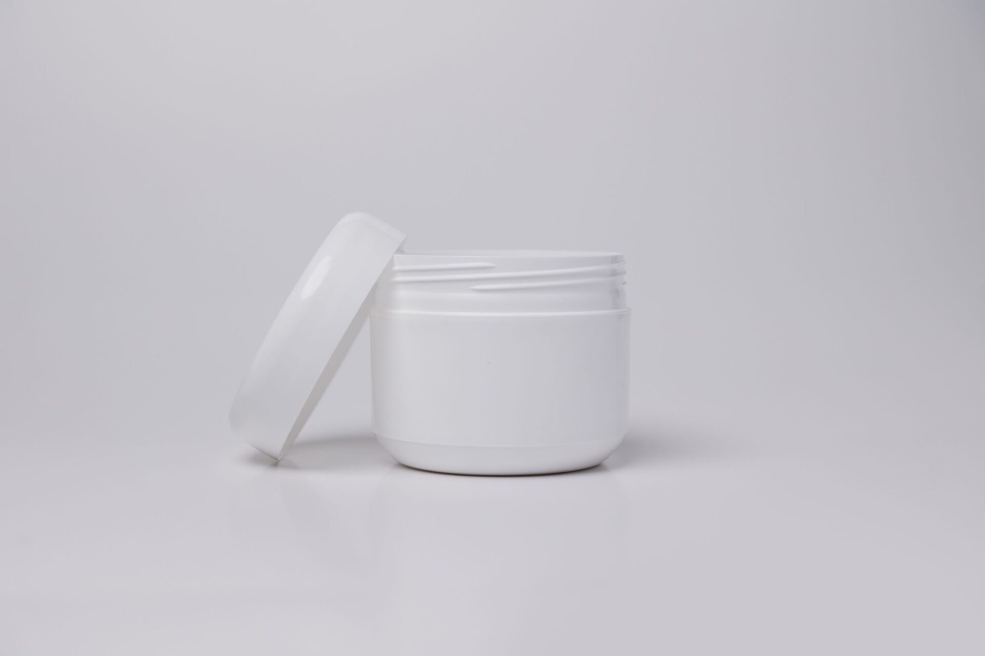 250ml Cosmetic Jar & Closure