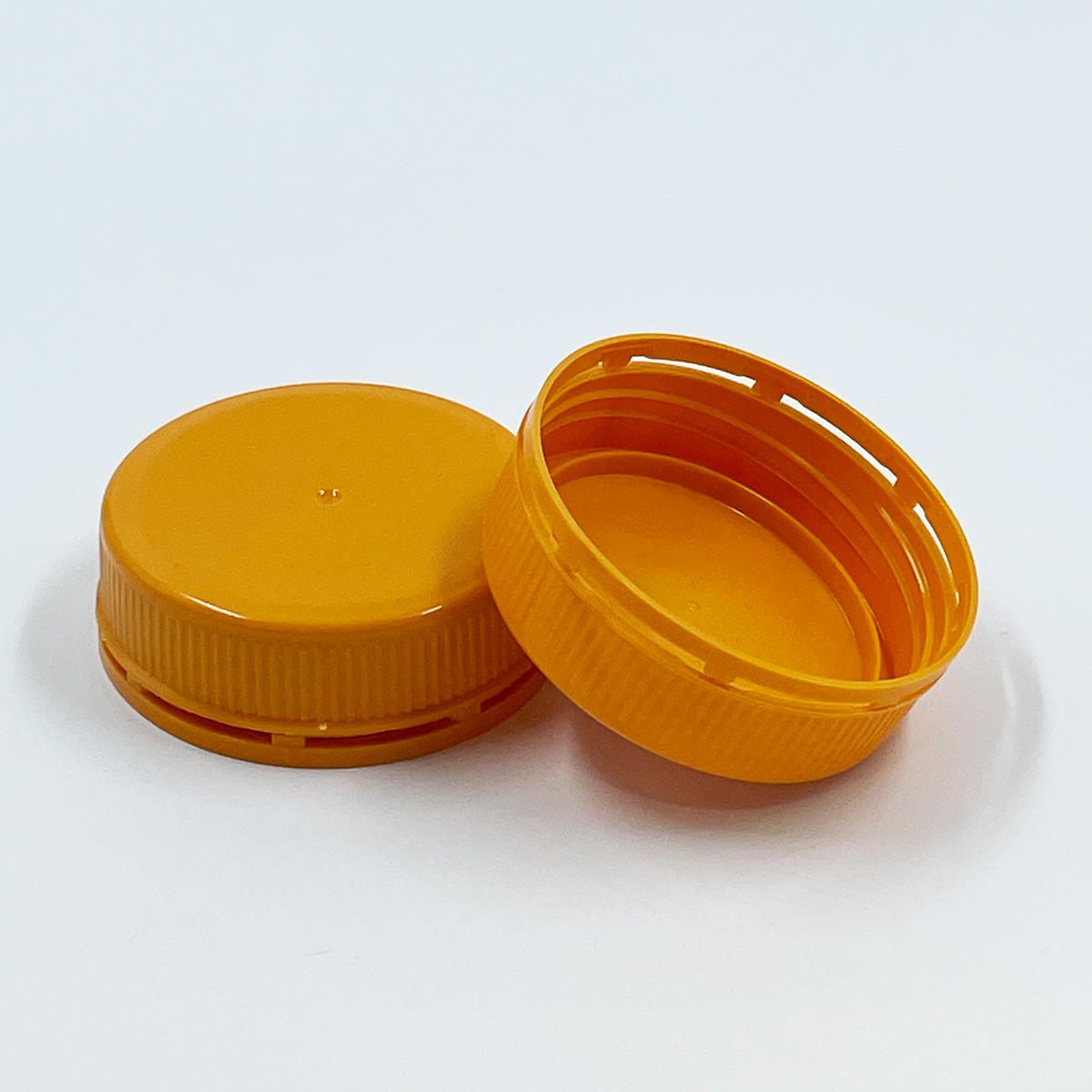 63mm Ribbed Closure